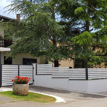 Fiori Apartment Umag Bagian luar foto
