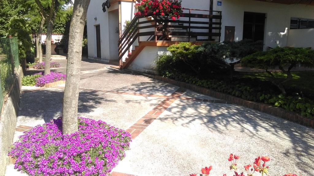 Fiori Apartment Umag Bagian luar foto