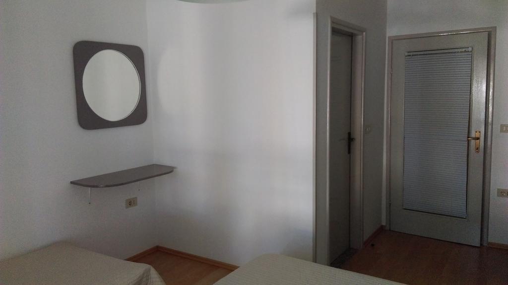 Fiori Apartment Umag Bagian luar foto